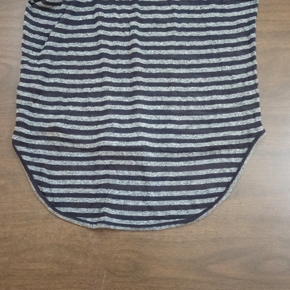 Express Soft Cozy Gray & Black Striped Hi Low Top - Picture 12 of 13